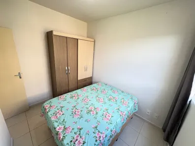 Apartamento com 2 Quartos para alugar, 62m² no Decouville, 