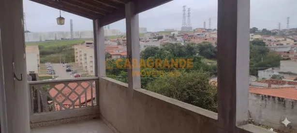 Casa com 3 Quartos à venda, 138m² no Parque Santo Antônio, Jacareí