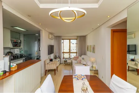 Apartamento com 2 Quartos à venda, 67m² no Passo da Areia, Porto Alegre