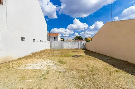 Lote/Terreno à venda, 370m² no Cajuru, Curitiba