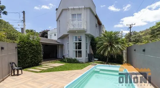 Sobrado com 3 Quartos à venda, 200m² no Vista Alegre, Curitiba