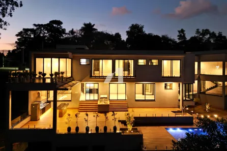 Casa de Condomínio com 4 Quartos para alugar, 824m² no Tamboré, Barueri