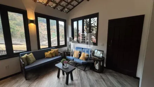 Casa com 4 Quartos à venda, 195m² no Fátima, Niterói