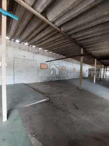Sala Comercial para alugar, 225m² no Jardim Santa Maria, Jacareí