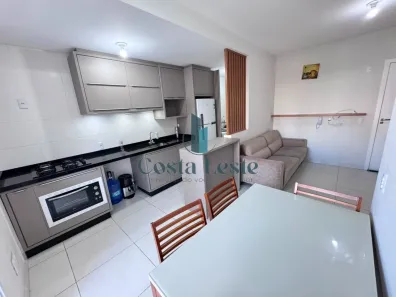 Apartamento com 2 Quartos para alugar, 58m² no Carvoeira, Florianópolis