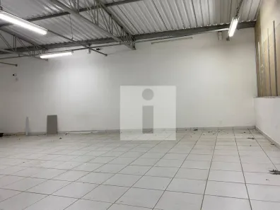 Galpão/Depósito/Armazém para alugar, 674m² no Parque Itália, Campinas
