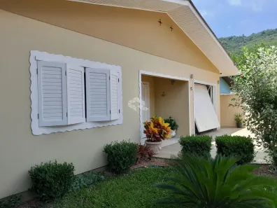 Casa com 3 Quartos à venda, 120m² no Centro, Picada Café
