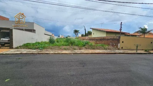 Lote/Terreno à venda, 606m² no Parque Residencial Comendador Mançor Daud, São José do Rio Preto