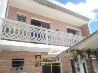 Sobrado com 3 Quartos à venda, 96m² no Uberaba, Curitiba