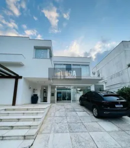 Casa de Condomínio com 4 Quartos à venda, 450m² no Jurerê, Florianópolis