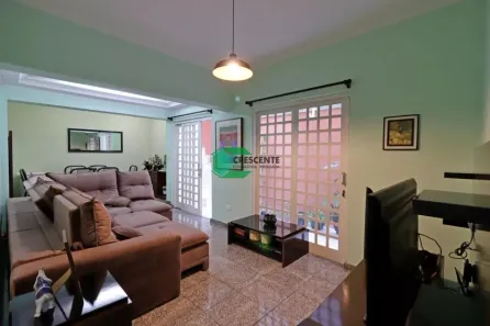 Sobrado com 4 Quartos para alugar, 276m² no Jardim Bela Vista, Santo André