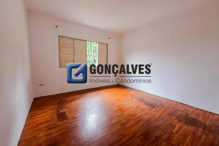 Casa com 2 Quartos para alugar, 25m² no Jardim Utinga, Santo André