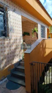 Casa com 5 Quartos à venda, 227m² no Camargos, Belo Horizonte