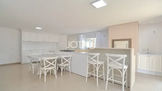 Casa de Condomínio com 3 Quartos para alugar, 272m² no Campo Comprido, Curitiba