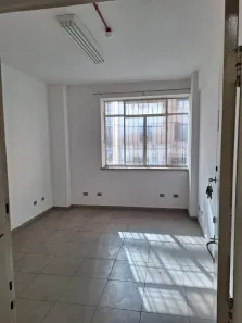 Sala Comercial para alugar, 14m² no Sé, São Paulo