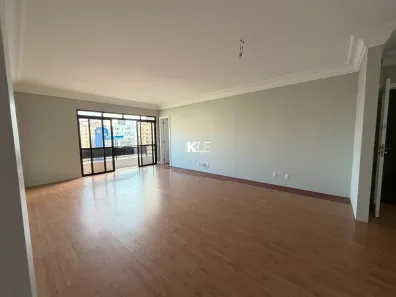 Apartamento com 3 Quartos à venda, 131m² no Centro, Florianópolis