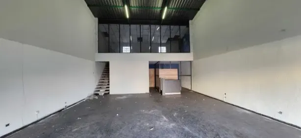 Galpão/Depósito/Armazém à venda, 160m² no Jardim Zulmira, Sorocaba