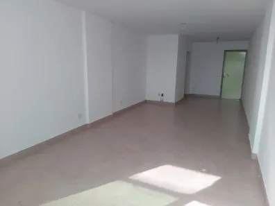 Sala Comercial à venda, 34m² no Centro, Campos dos Goytacazes