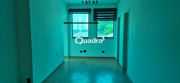 Sala Comercial para alugar, 35m² no Vila Regente Feijó, São Paulo
