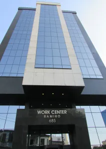 Sala Comercial à venda, 40m² no Independência, Porto Alegre