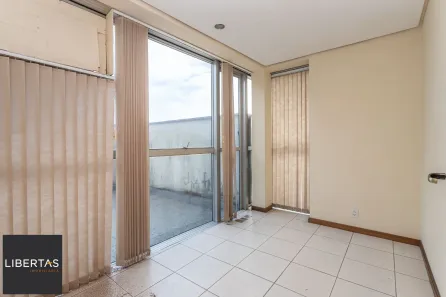 Sala Comercial com 2 Quartos à venda, 53m² no Floresta, Porto Alegre