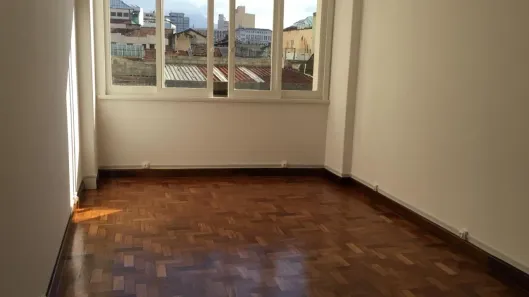 Kitnet com 1 Quarto para alugar, 31m² no Centro, Rio de Janeiro