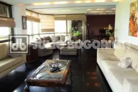 Apartamento com 4 Quartos à venda, 191m² no Lagoa, Rio de Janeiro