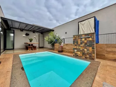Casa de Condomínio com 3 Quartos à venda, 155m² no , Cravinhos