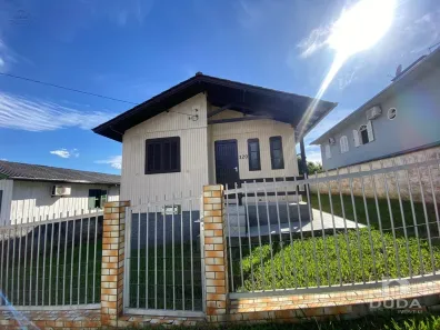 Casa com 3 Quartos à venda, 68m² no Centro, Criciúma