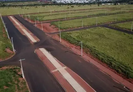 Lote/Terreno à venda, 250m² no Laranjeiras, Uberlândia