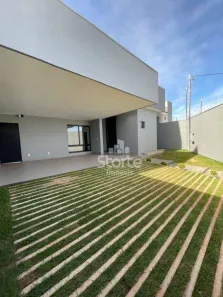 Casa com 3 Quartos à venda, 158m² no Novo Mundo, Uberlândia