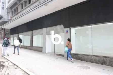 Ponto Comercial para alugar, 450m² no Centro Histórico, Porto Alegre