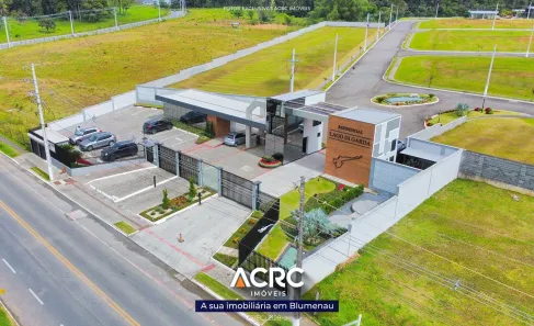 Lote/Terreno à venda, 331m² no Velha Central, Blumenau