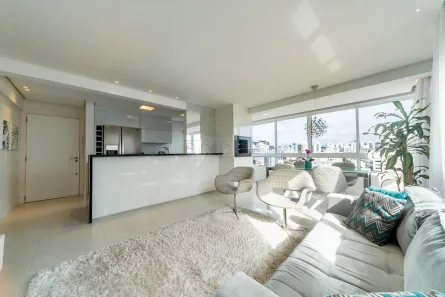 Apartamento com 2 Quartos à venda, 76m² no Passo da Areia, Porto Alegre