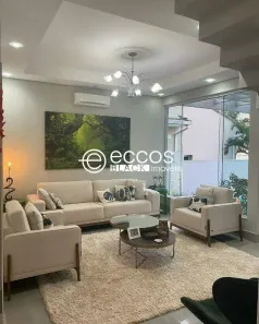 Casa de Condomínio com 5 Quartos para alugar, 300m² no Nova Uberlândia, Uberlândia