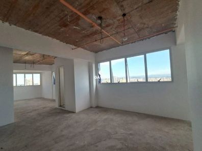 Sala Comercial à venda, 52m² no Ponta da Praia, Santos