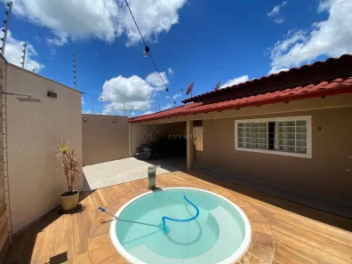 Casa com 3 Quartos à venda, 160m² no Conjunto Café, Londrina