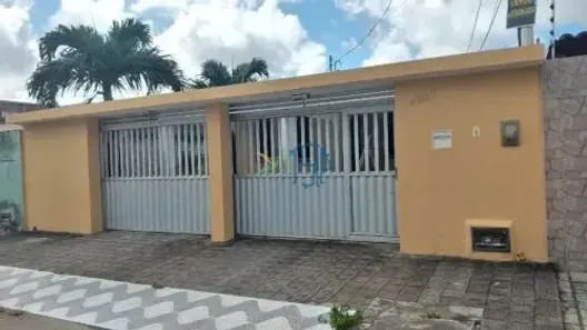 Casa com 4 Quartos à venda, 250m² no Neópolis, Natal