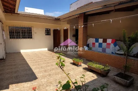 Casa com 3 Quartos à venda, 184m² no Centro, São José dos Campos