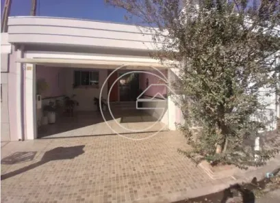 Casa com 3 Quartos à venda, 96m² no Centro, Marília