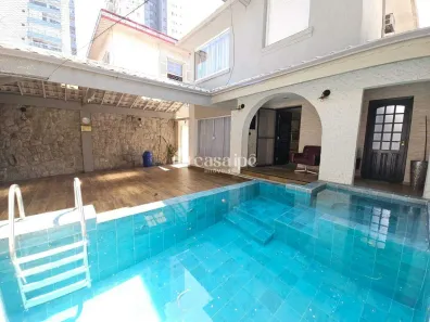 Sobrado com 4 Quartos à venda, 204m² no Boqueirão, Santos