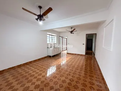 Casa com 2 Quartos à venda, 86m² no Jardim Glória, Piracicaba