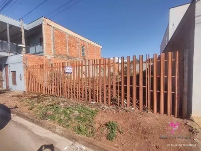 Lote/Terreno à venda, 250m² no Jardim Residencial Altos da Santa Rita, Leme