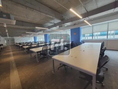 Sala Comercial para alugar, 598m² no Vila Cordeiro, São Paulo