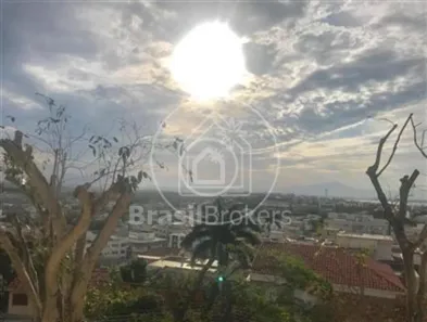 Lote/Terreno à venda, 240m² no Jardim Guanabara, Rio de Janeiro