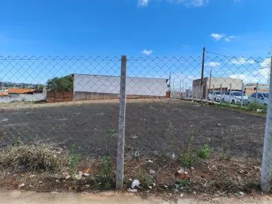 Lote/Terreno para alugar, 3500m² no Centro, Botucatu