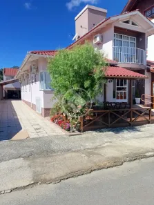 Casa com 12 Quartos à venda, 800m² no , Urubici
