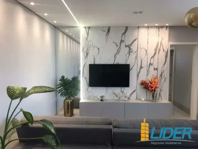 Apartamento com 3 Quartos à venda, 102m² no Segismundo Pereira, Uberlândia