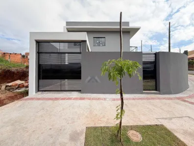 Sobrado com 3 Quartos à venda, 99m² no Colinas, Londrina