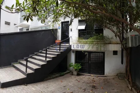 Casa com 10 Quartos para alugar, 380m² no Higienópolis, São Paulo
